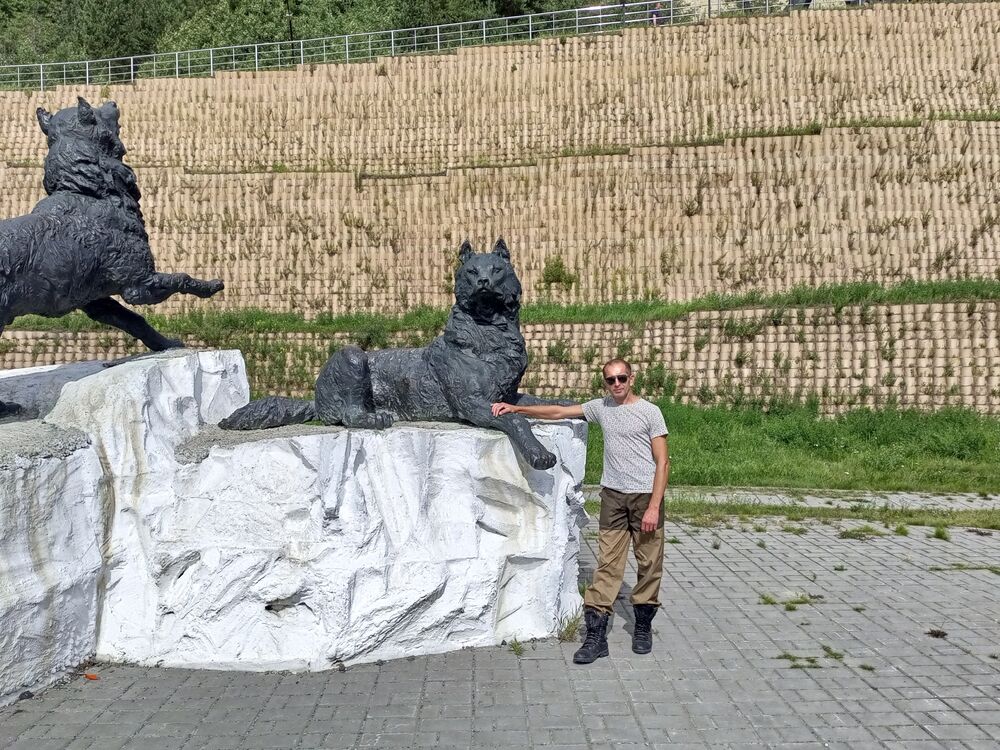  37141369  , 48 ,    