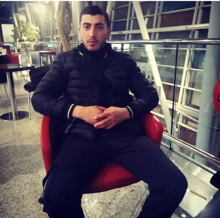  45270699  Karen, 34 ,    