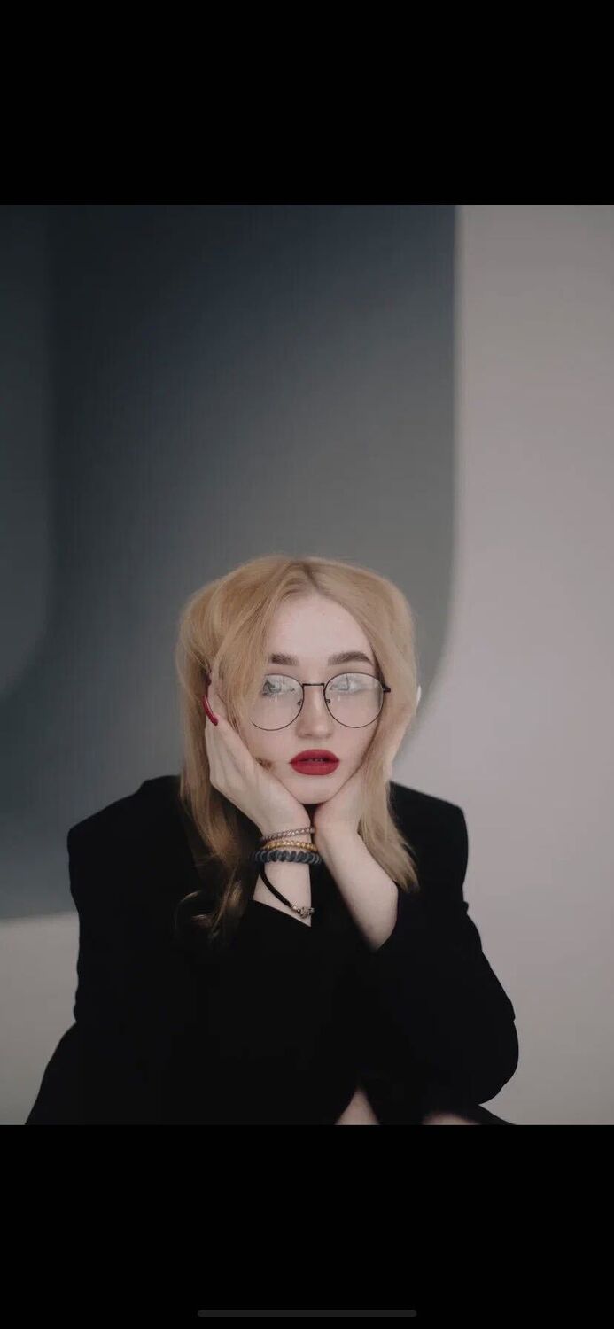  27162659  , 21 ,    -