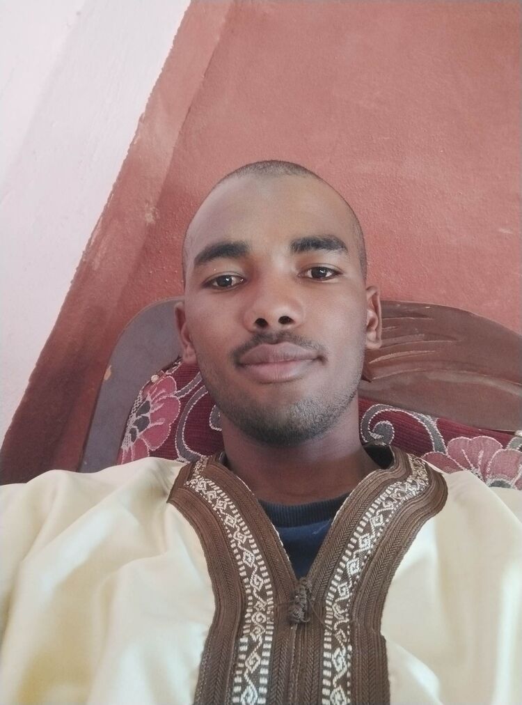  51731359  Iliasse, 26 ,    Algiers