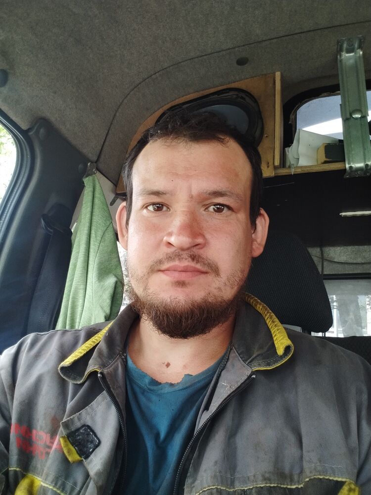  34928169  , 37 ,    