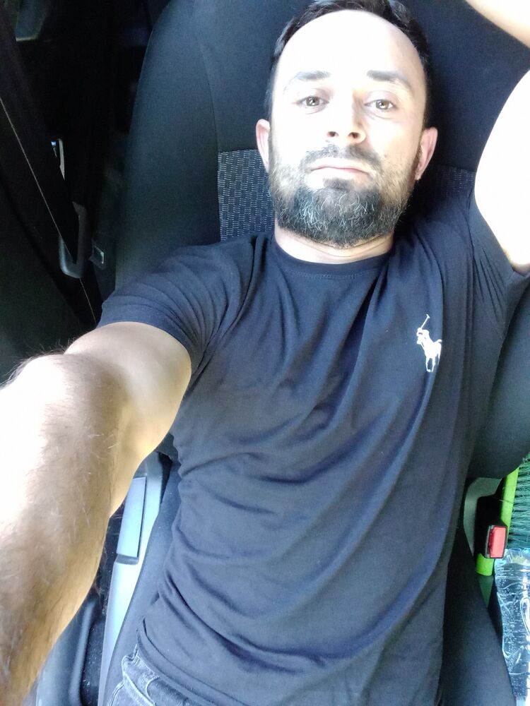  31059499  Edik, 35 ,    