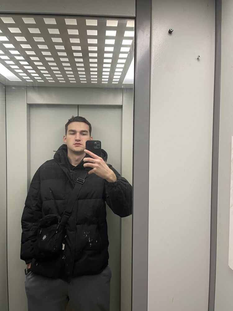  ,   Roman, 22 ,   ,   