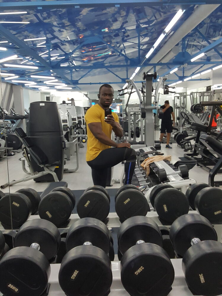  10662769  Curtis, 37 ,    