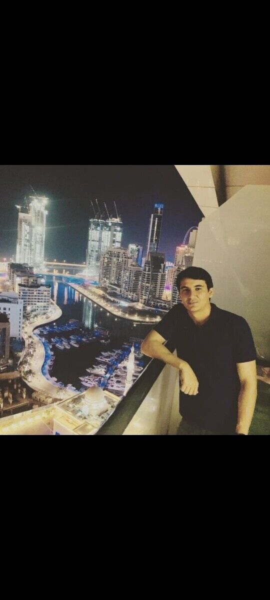  20526929  Behruz, 34 ,    