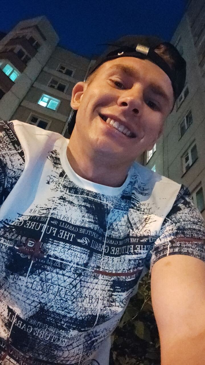  39857729  KaRaT, 28 ,    