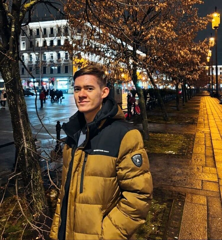  54691619  , 21 ,    -