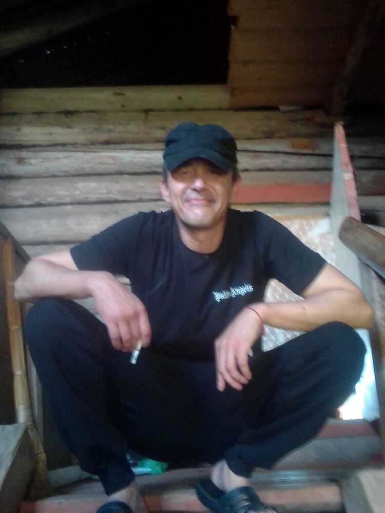  ,   Valerij, 50 ,     , c , 