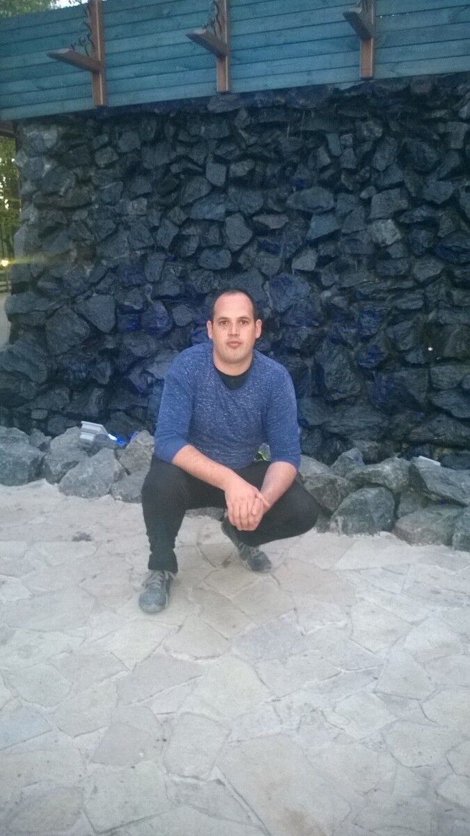  ,   Maksim, 33 ,   ,   , c 
