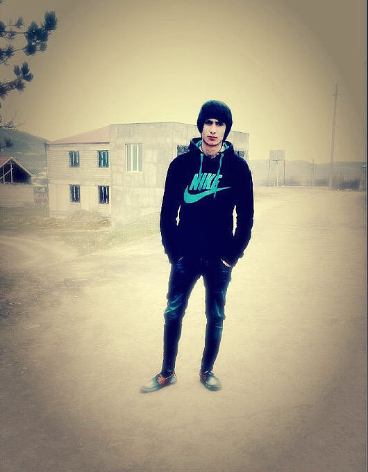  7626019  Cecen, 30 ,    