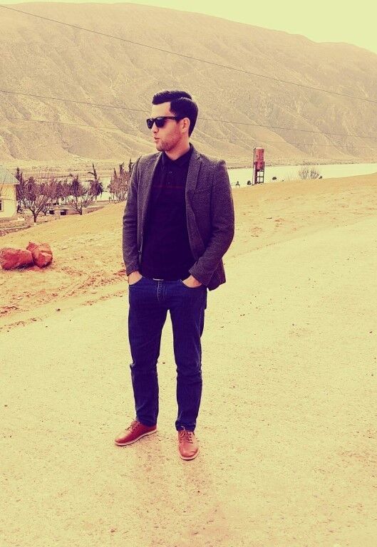  -,   Firuz, 31 ,  