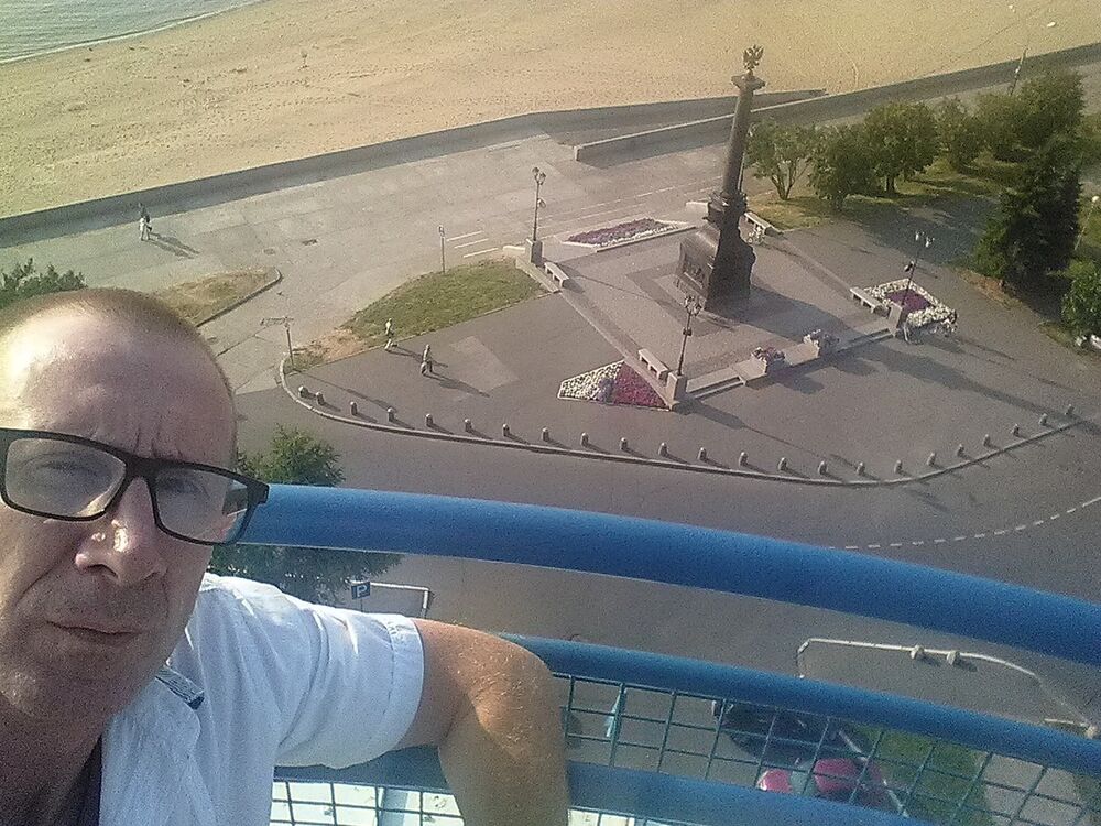  13093199  Leonid, 55 ,    