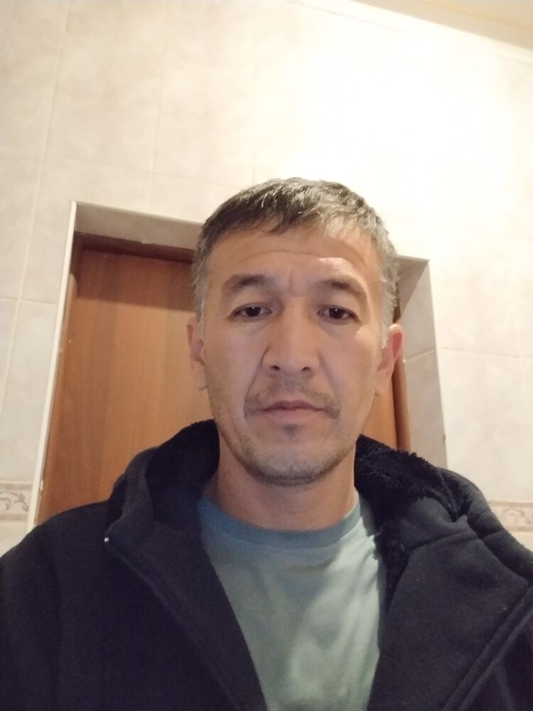  38635229  Borya, 40 ,    