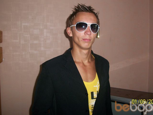  ,   Klark, 34 ,  