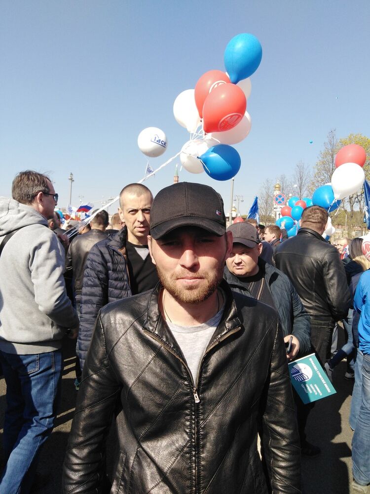  16072459  Vladimir, 39 ,    