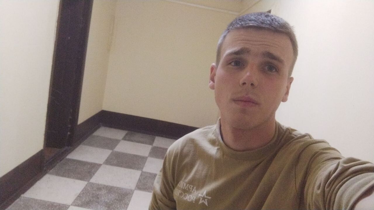  46696609  , 21 ,    