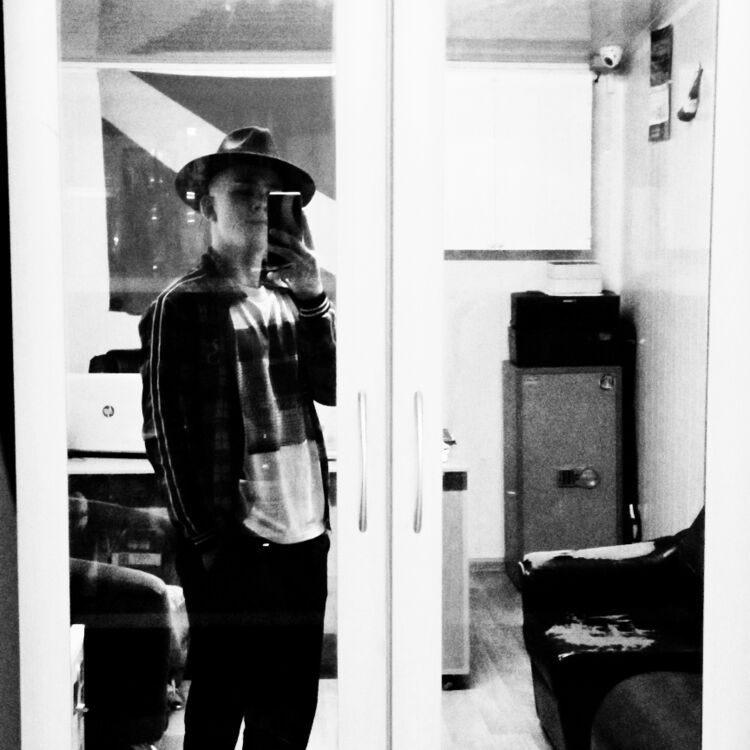 ���� 29476939 ����� Ѹ��, 23 ����, ���� ���������� � ������������