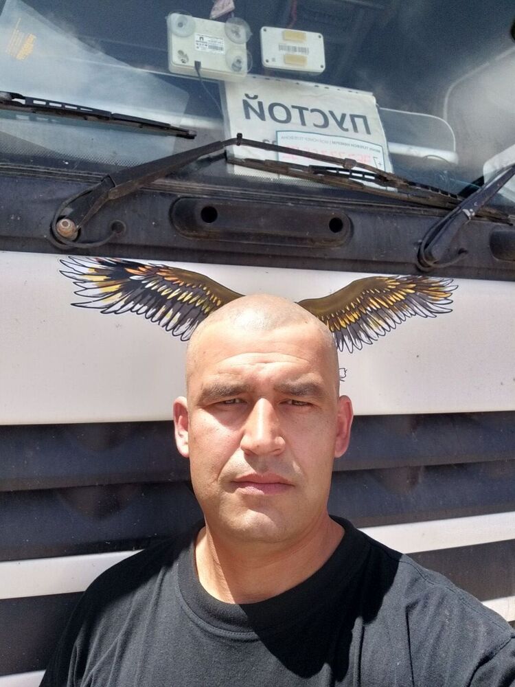  26967749  , 35 ,    