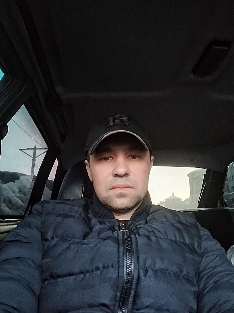  48710059  , 35 ,    