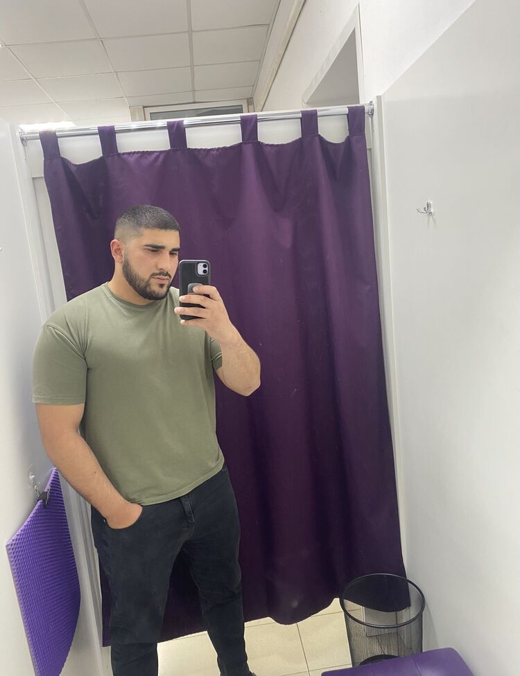  43571129  , 28 ,    