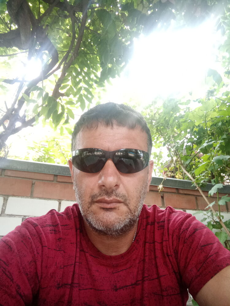  27701489  , 52 ,    