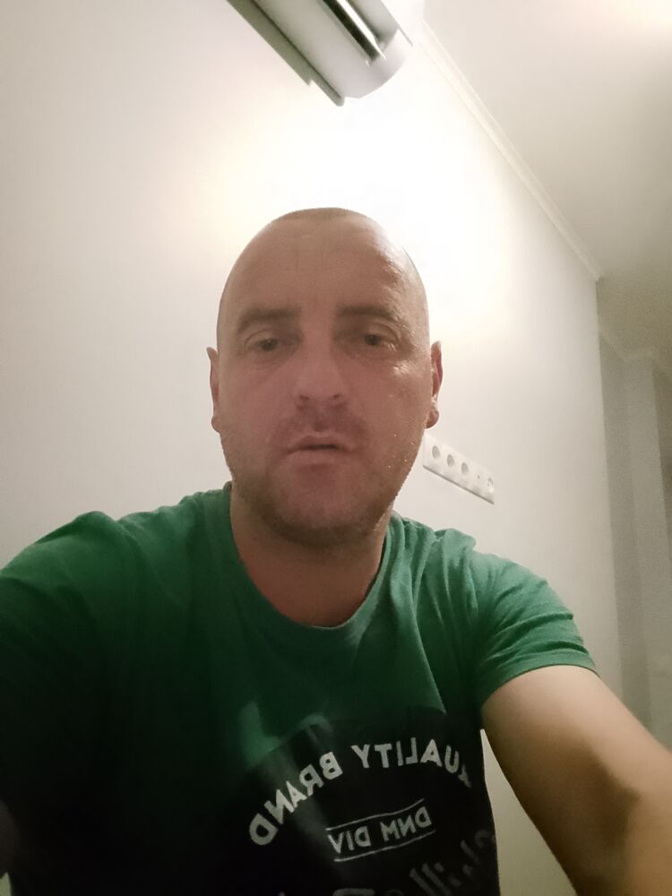  52028439  , 43 ,    