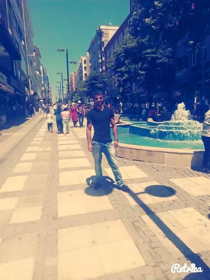  ,   Mamuka, 35 ,   