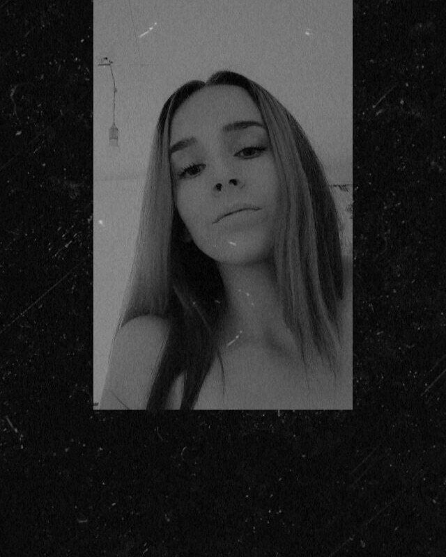  ,   Anastasia, 27 ,   
