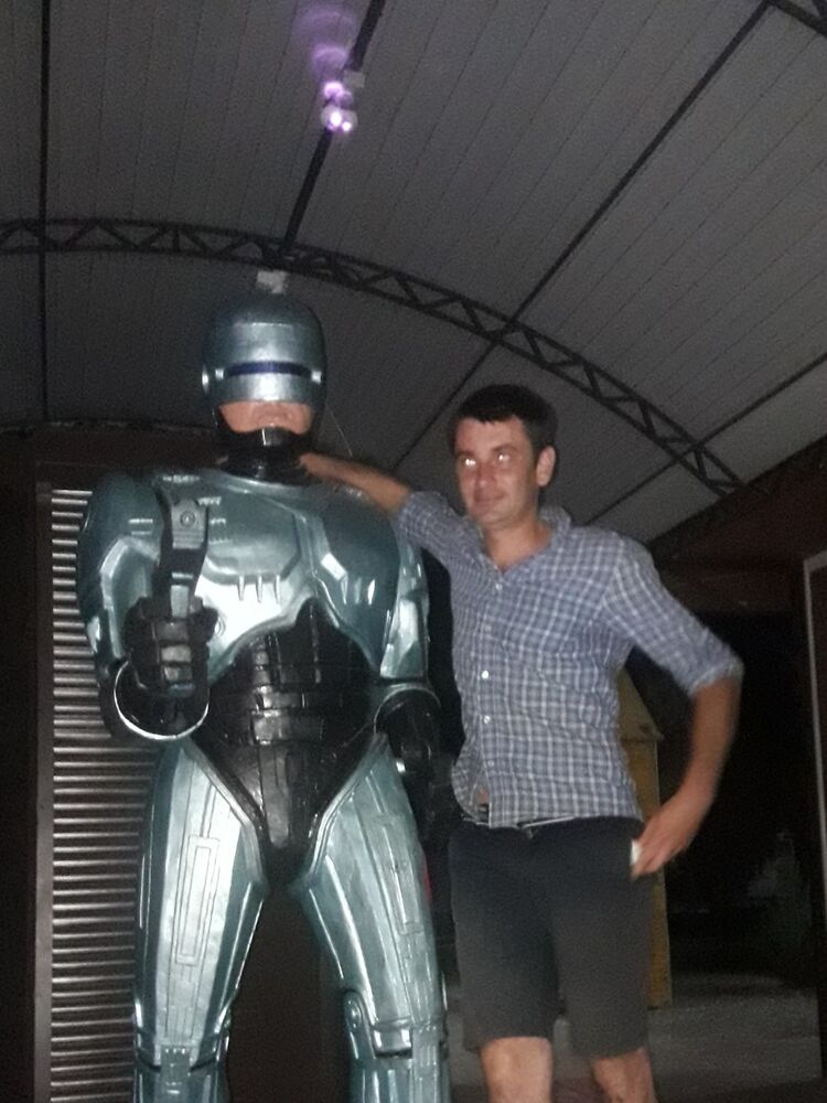  13813629  , 40 ,    