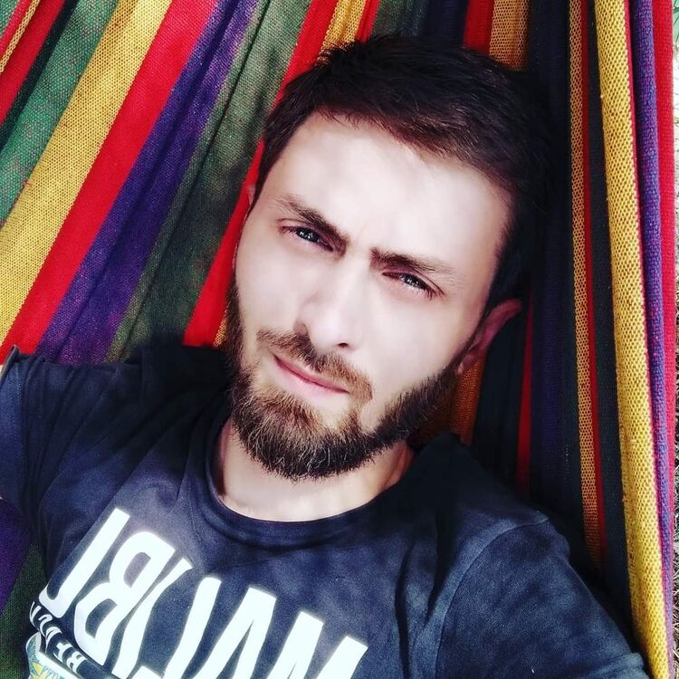  36897769  Giorgi, 36 ,    