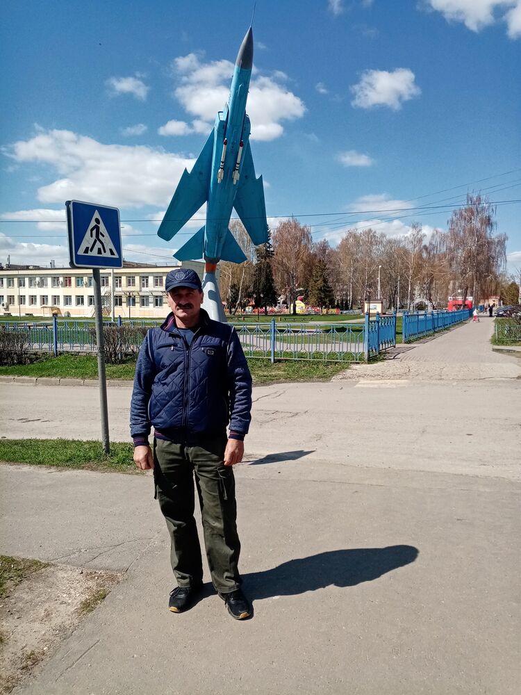  26184419  Nikolay, 56 ,    