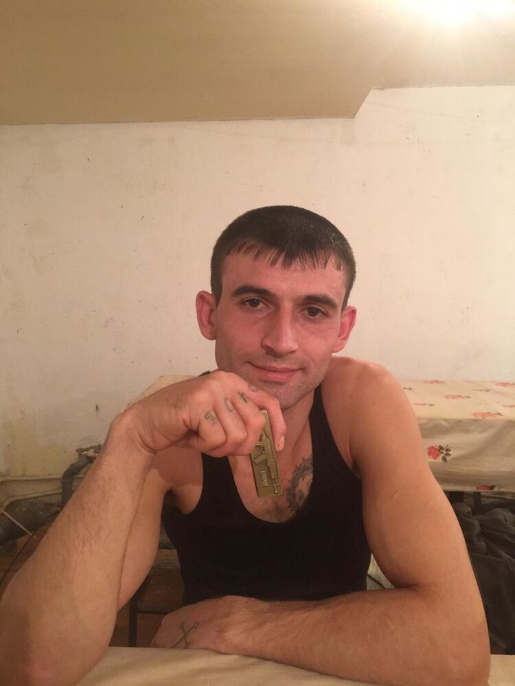  18773339  , 33 ,    