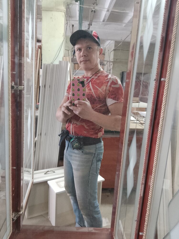  33143349  , 41 ,    