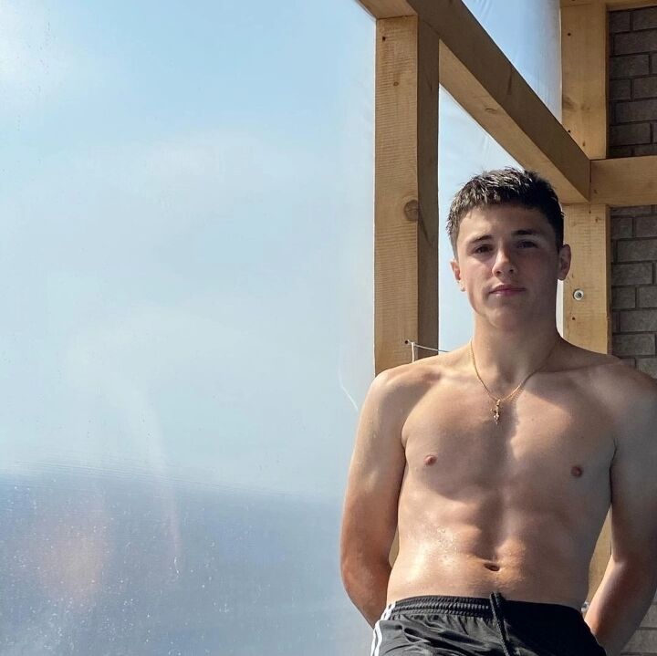  -,   , 19 ,   ,   