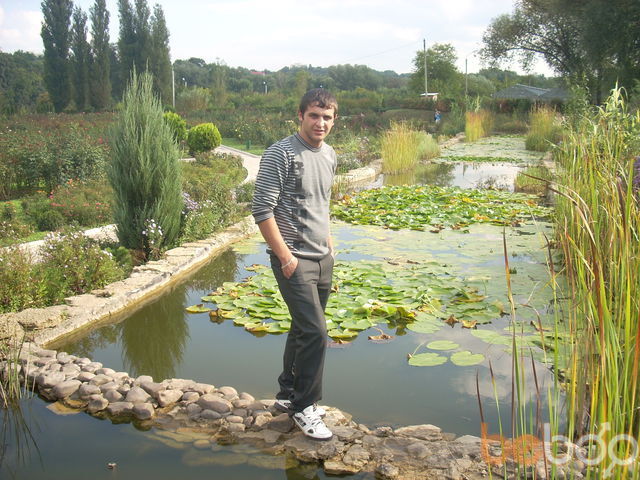  1027719  Sergei, 39 ,    
