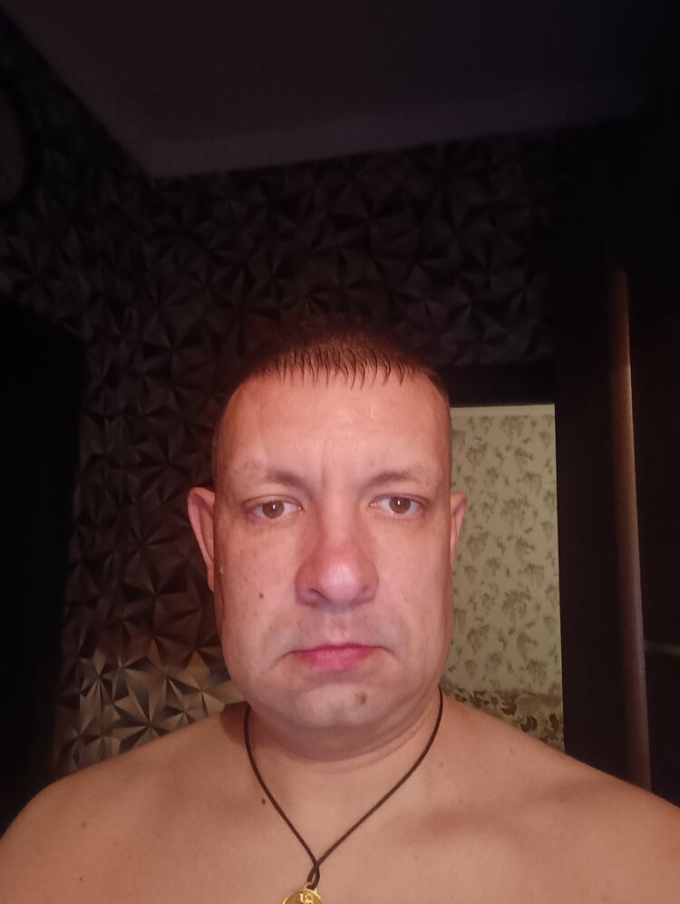  30748429  , 42 ,    