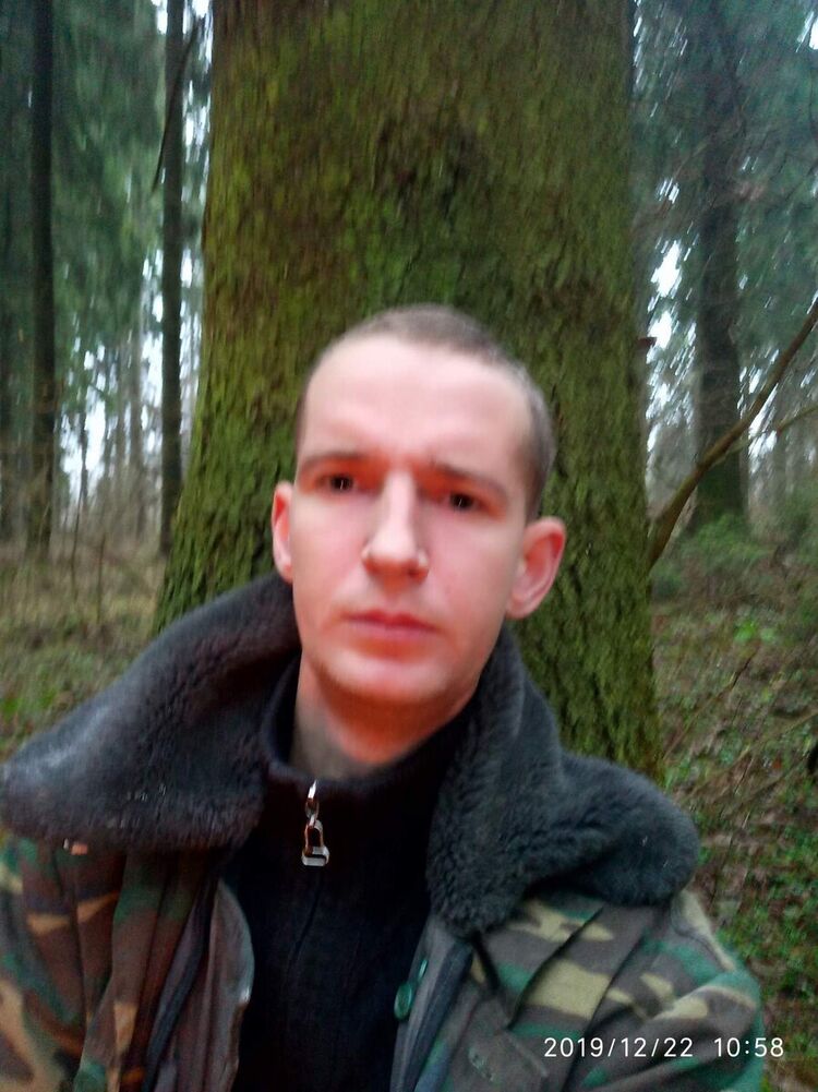  21277989  , 37 ,    