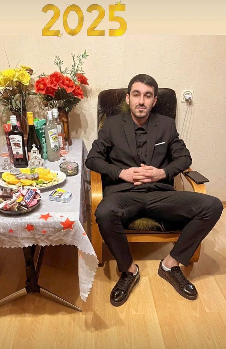  ,   Narek, 29 ,   ,   
