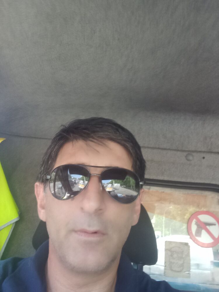  30388589  , 46 ,    
