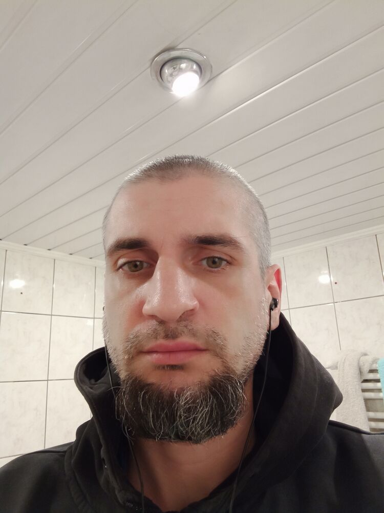  24782479  , 39 ,    