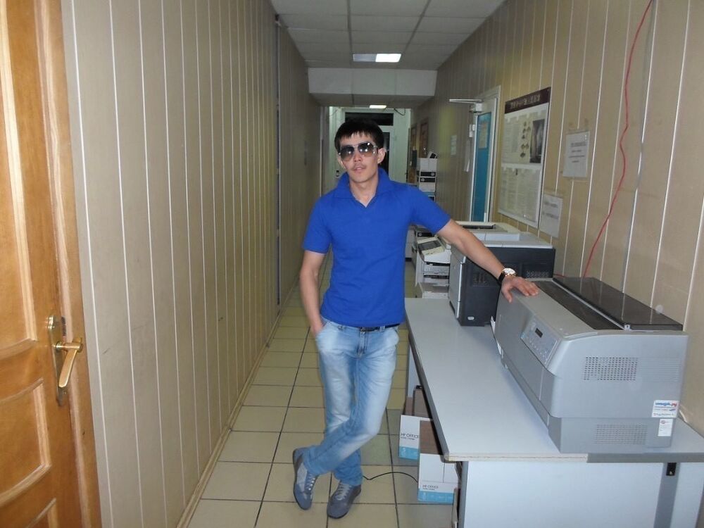 15832319  Qaraev Nemat, 32 ,    