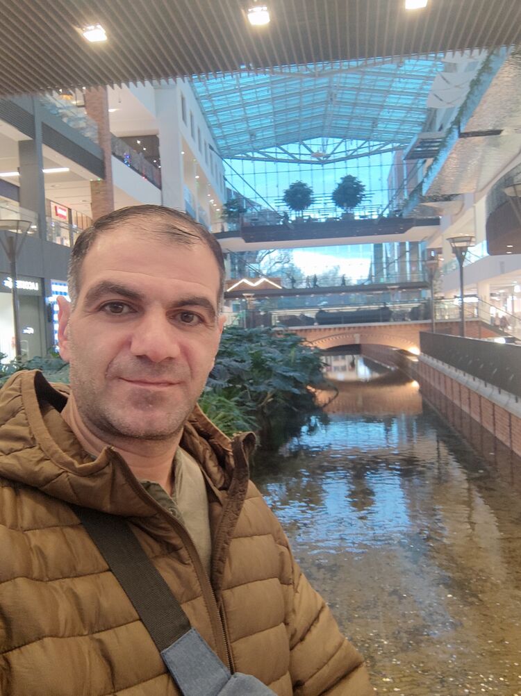  ,   ARTUR, 48 ,   ,   