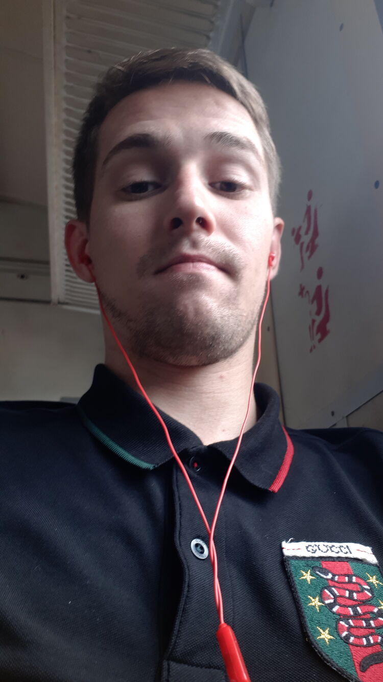  25683779  , 31 ,    