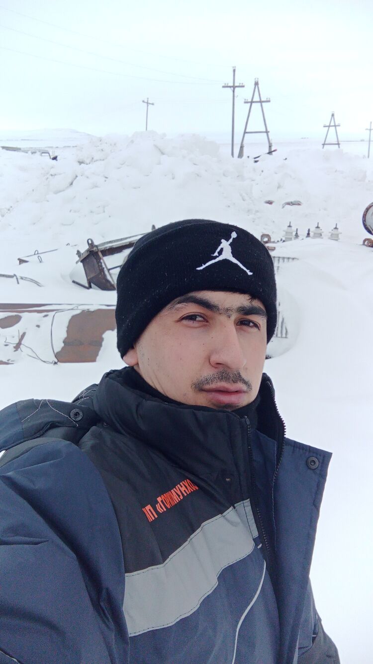  33254839  , 27 ,    