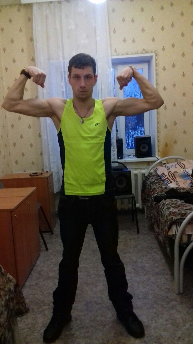  ,   Andrej, 31 ,     , c 