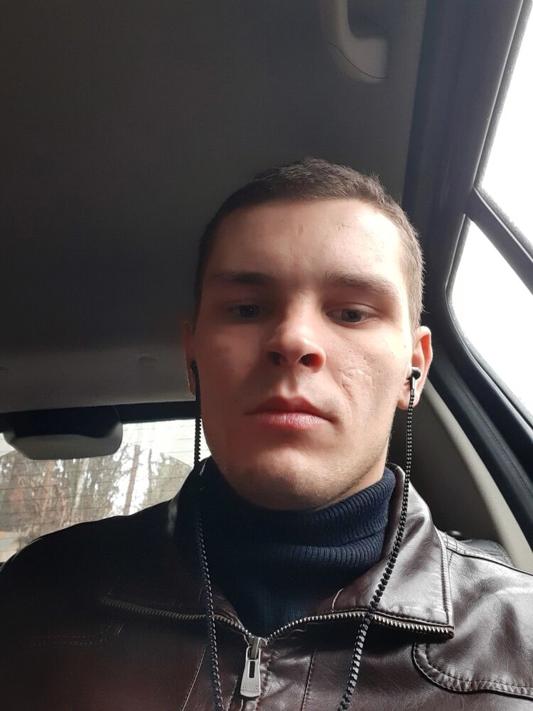  46969819  , 29 ,    