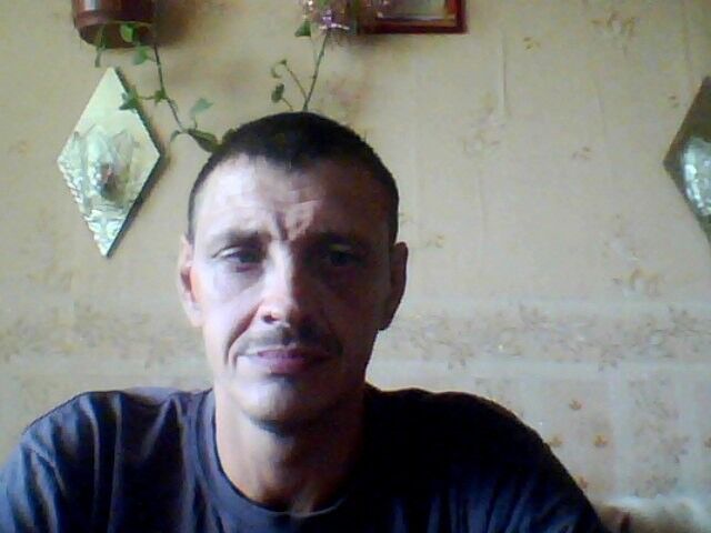  4728869  , 52 ,    