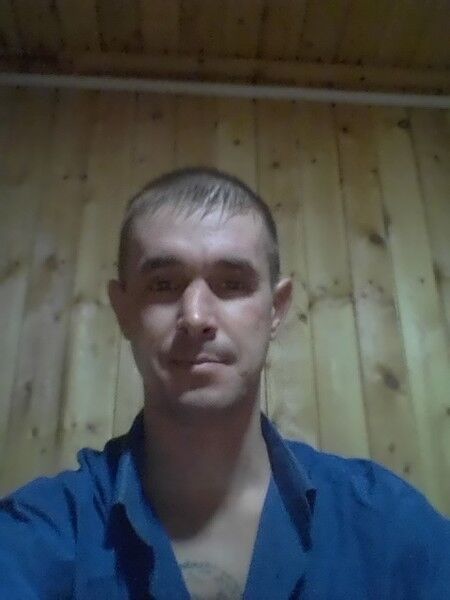 15389359  Evgenyi, 42 ,    