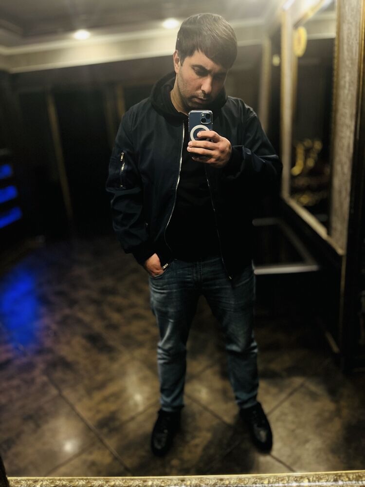  39388519  , 33 ,    