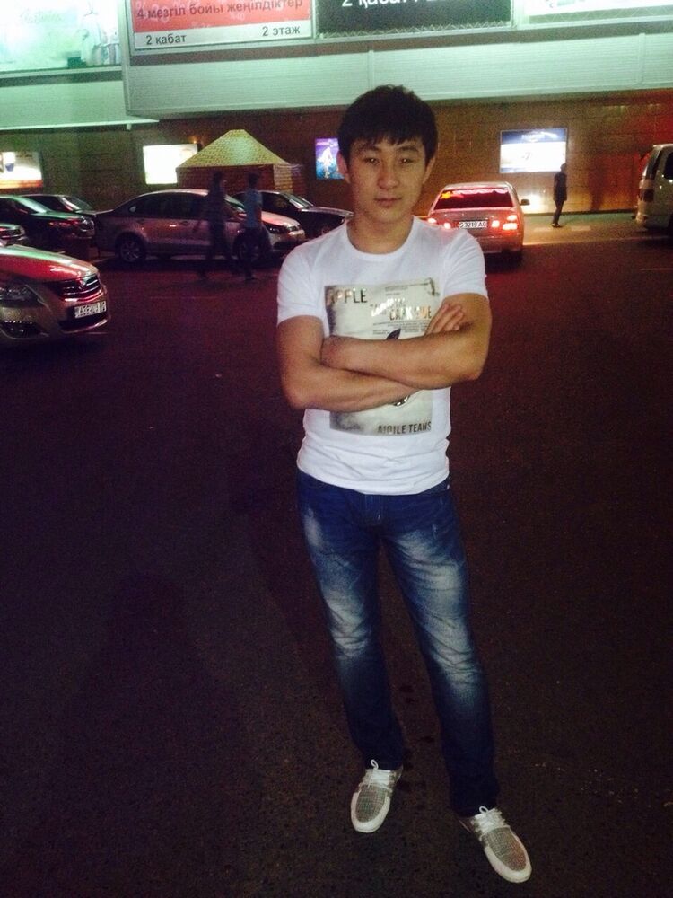  ,   Rustam, 33 ,   